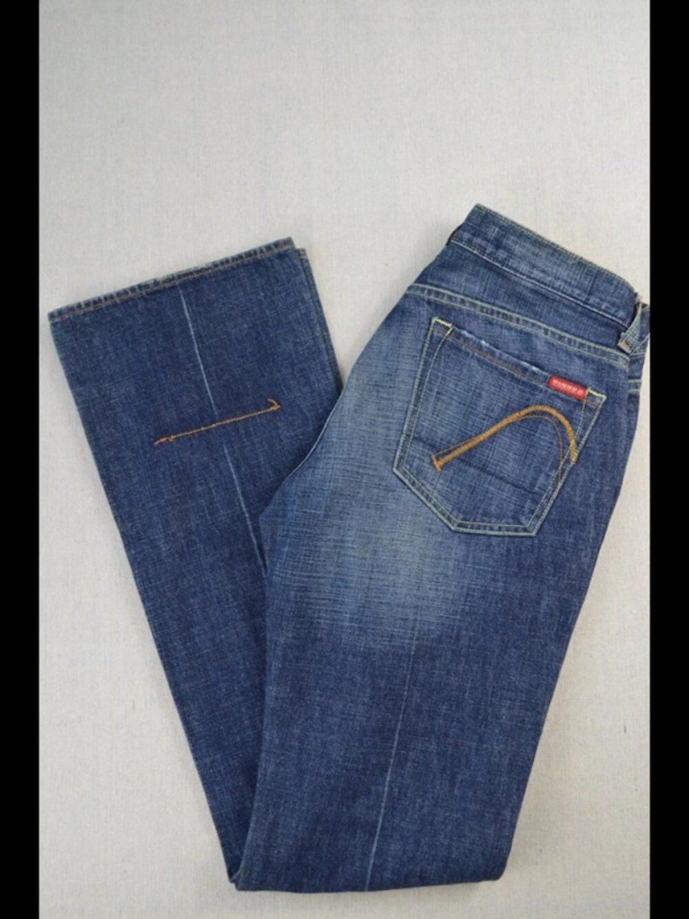 Vintage Guess Womens Blue Straight Jeans Denim USA Made Classic 5-Pocket Size 28